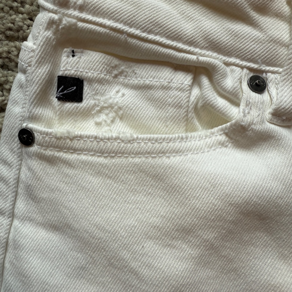 NWOT Ran Can Distressed Jeans - Picture 6 of 9